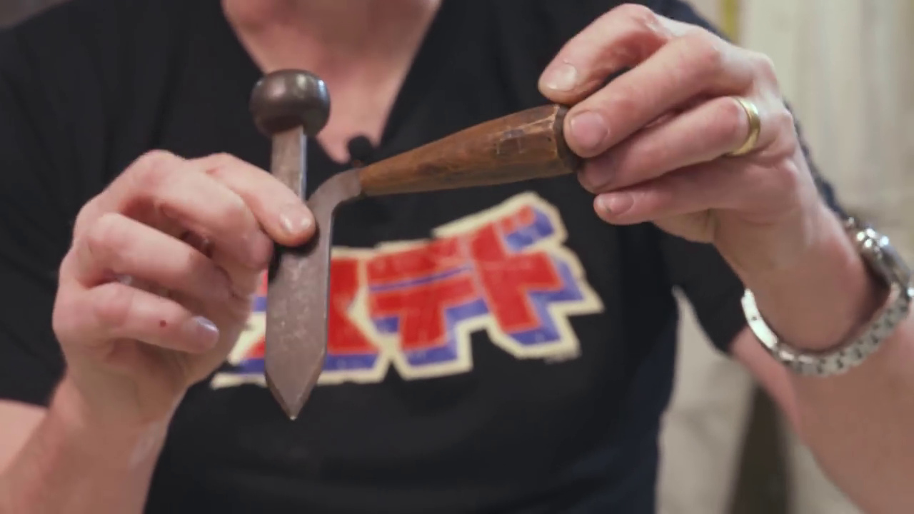 ice breaking tool
