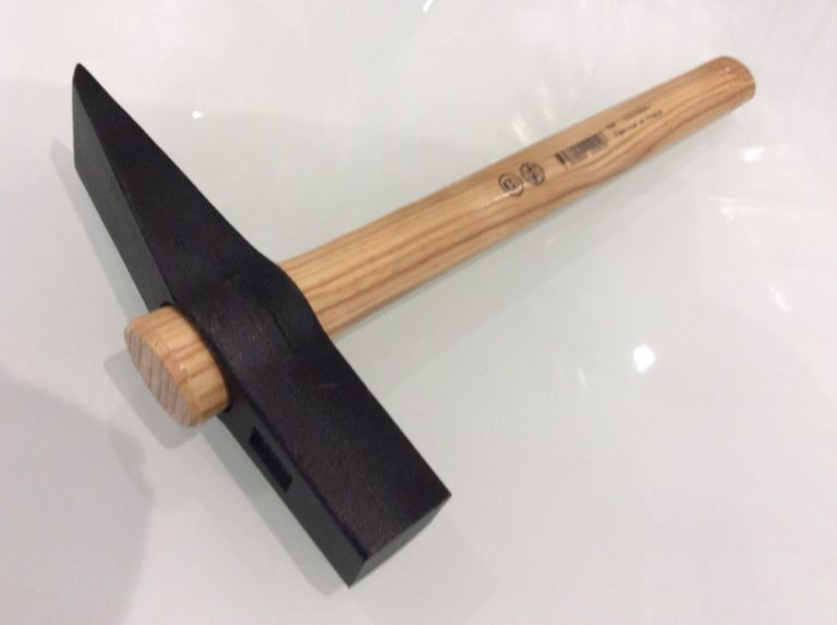 walling hammer