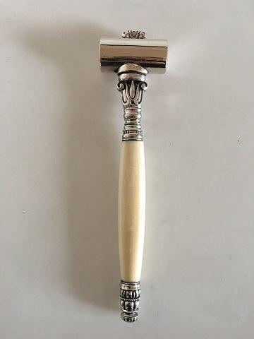 table hammer