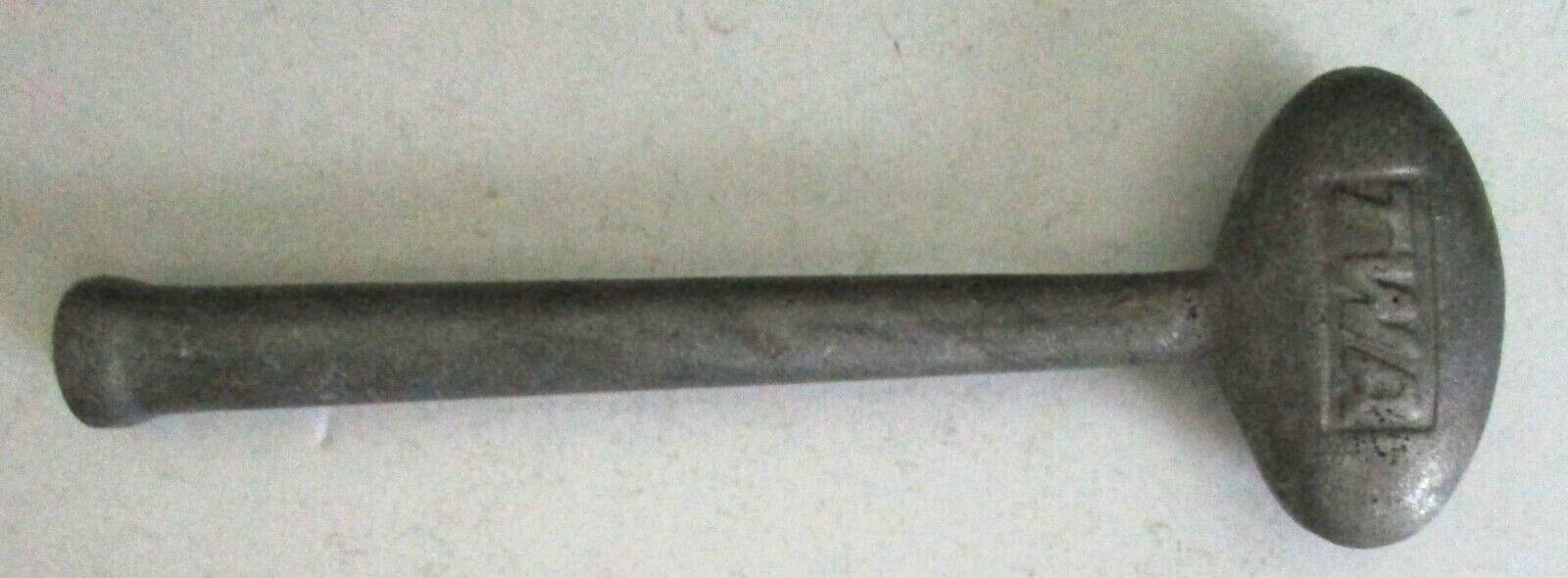 airline ice hammer