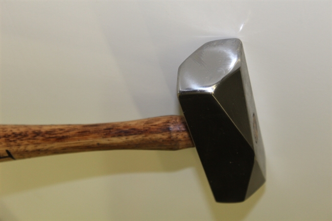 twist face hammer