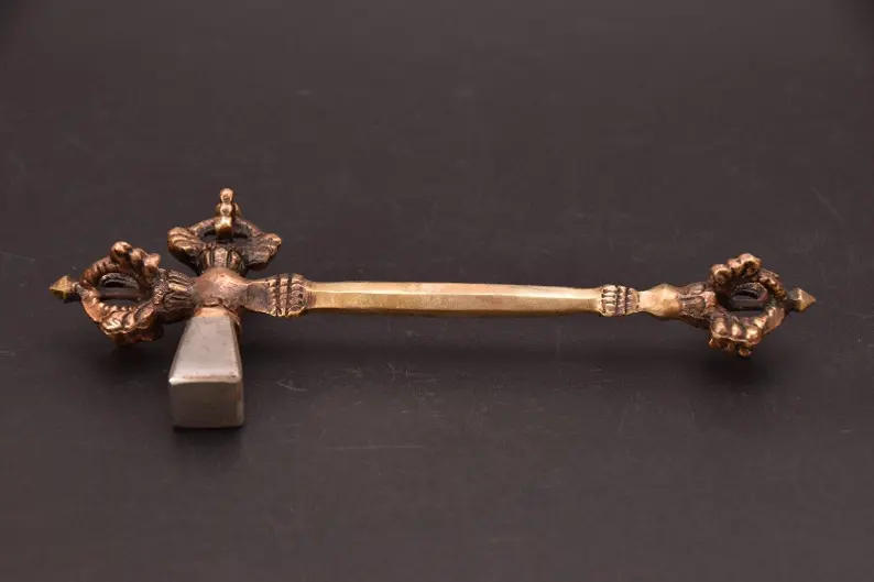 Tibetan rituel hammer